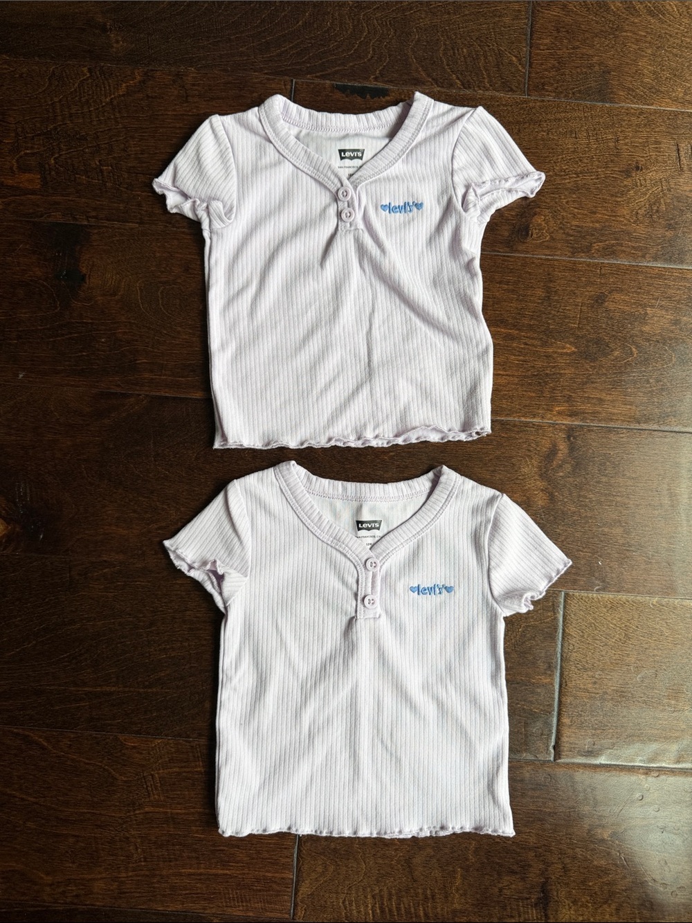 TWIN 12M Levi's Girls' Light Lavender Ribbed Henley Tee - Short Sleeve